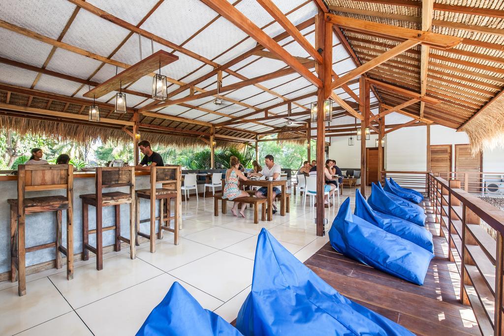 Manta Dive Gili Trawangan Resort Luaran gambar